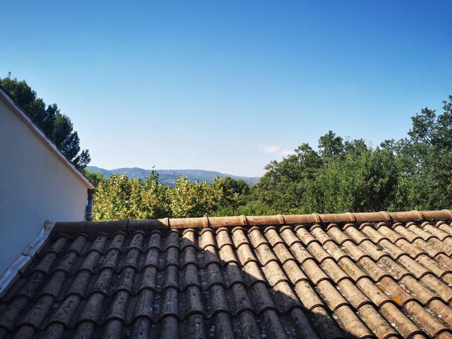 Entre Ventoux Et Luberon, Appartement Dans Maison. Malemort-du-Comtat Exterior foto